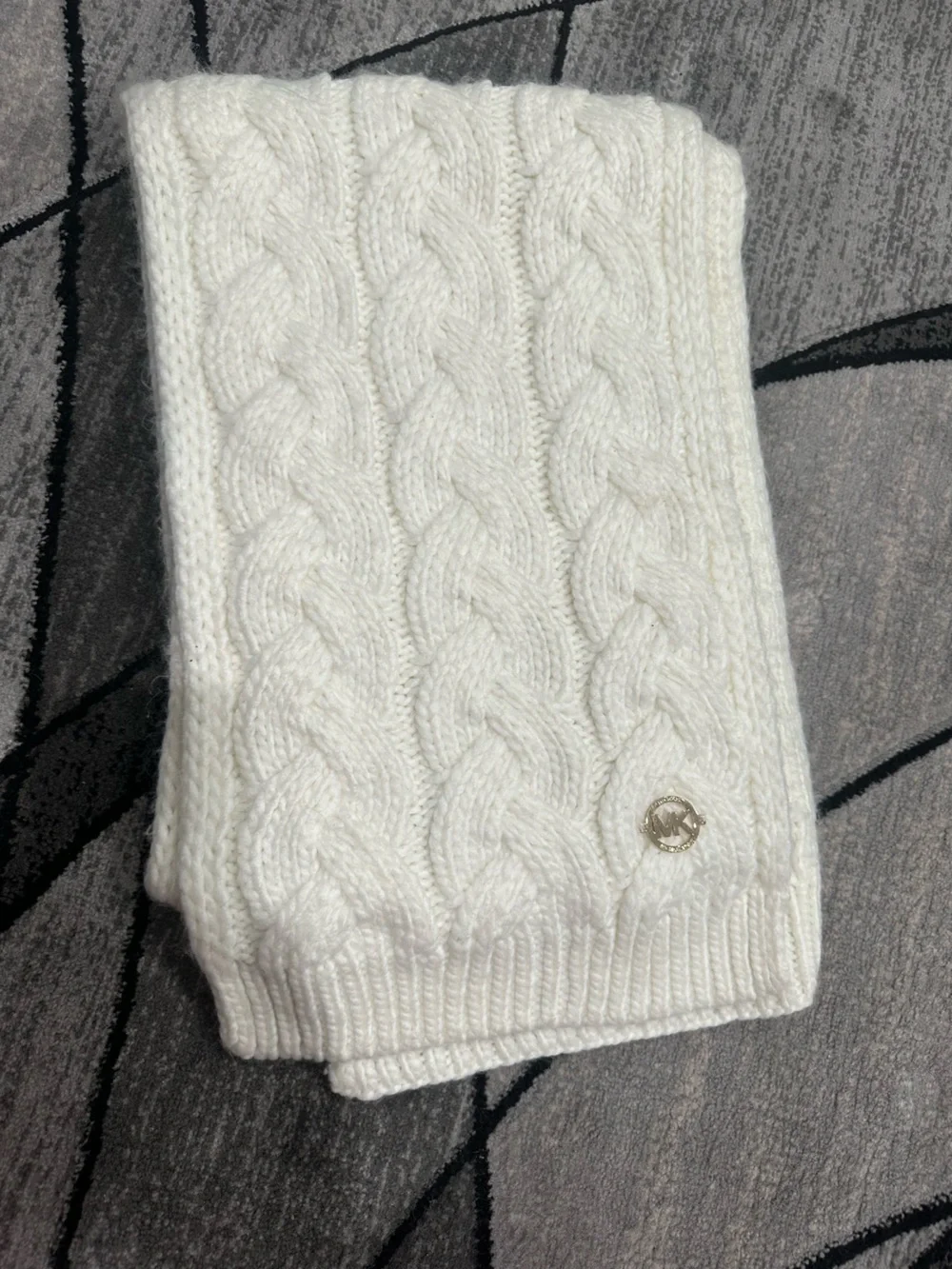 Cable Knit White Scarf with Accent Button